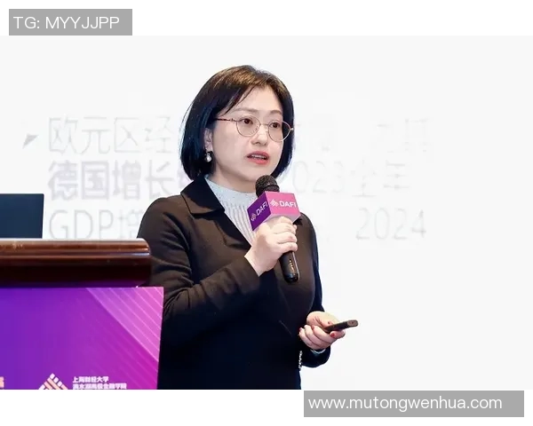 对话攀岩女将周芳探索她的攀岩生涯与心路历程