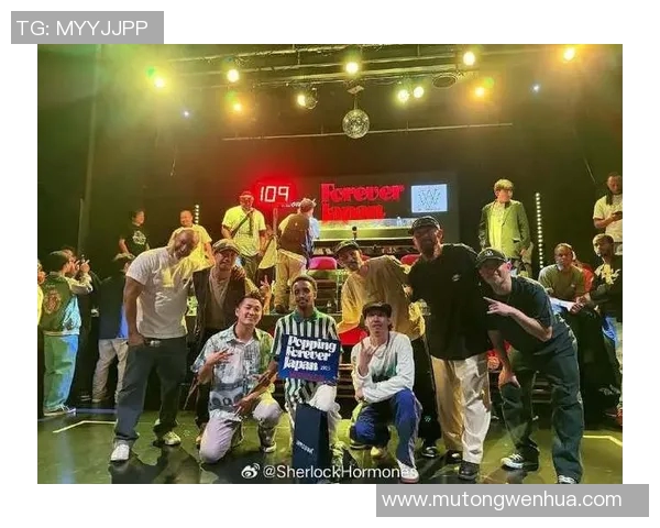 重庆街舞队与上海街舞队耐力较量赛后分析与精彩瞬间回顾