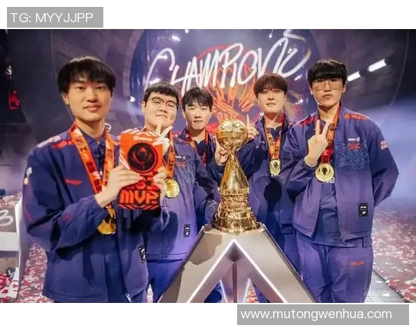 和平精英战术解析：深入剖析JDG战队的控制体系与战术运用